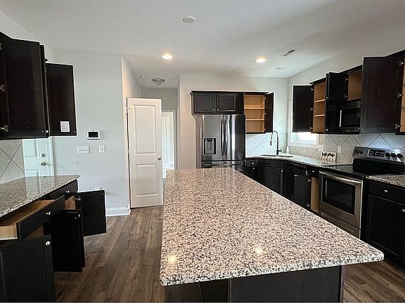 5th image of 5732 Glad Acres Rd