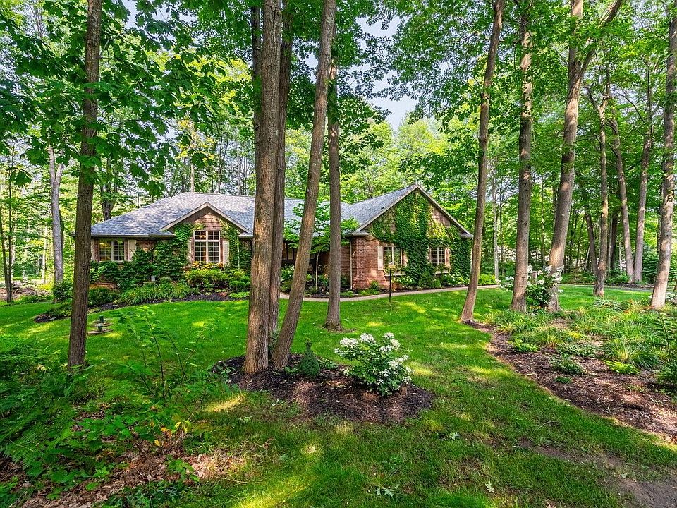 1st image of 7068 Lone Oak Ln