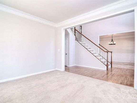 5th image of 8004 Talcott Dr