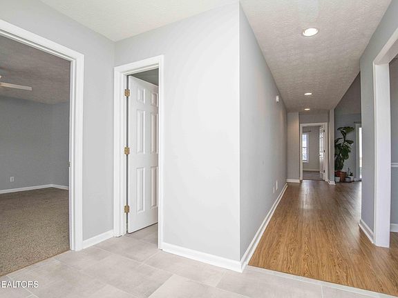 3rd image of 10047 McCormick Pl