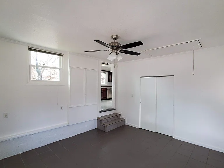 802 James Ave — Photo 20