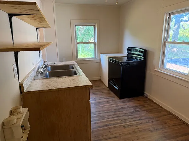 1 bed, 600 sqft, $850 — Photo 3