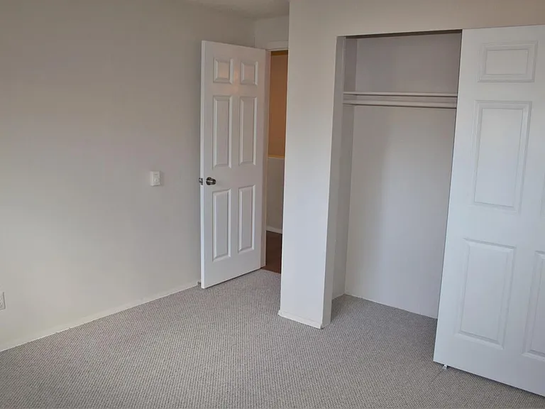 7725 Timber Hill Dr #B — Photo 2