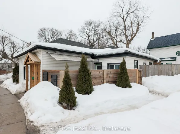 515 Park St N, Peterborough, ON K9H 4R5