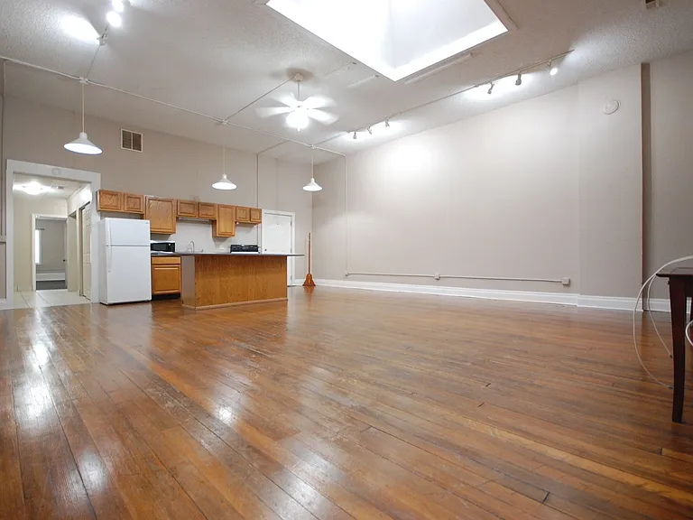 717.5 Story St — Photo 3