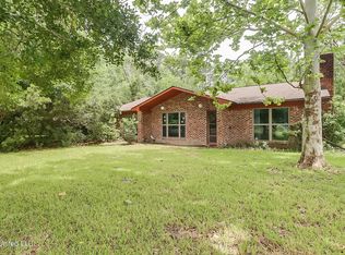 8845 Ocean Springs Rd, Ocean Springs, MS 39564