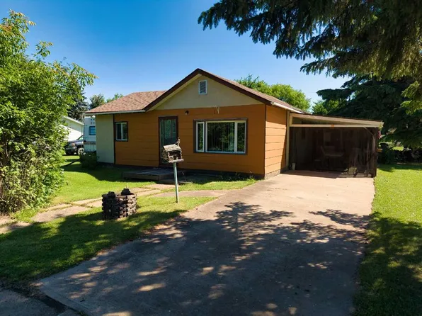 9 W 5th St, Big Lakes County, AB T0G 1K0