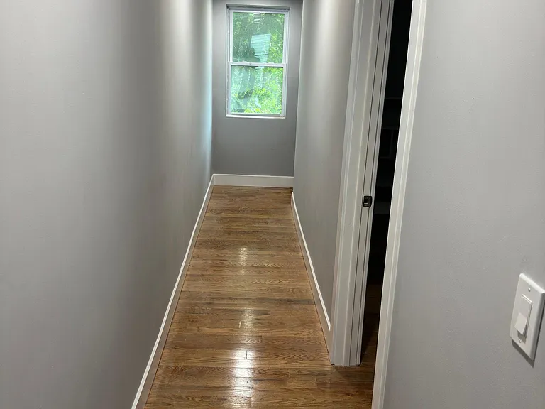 773 Pleasant St #5 — Photo 4