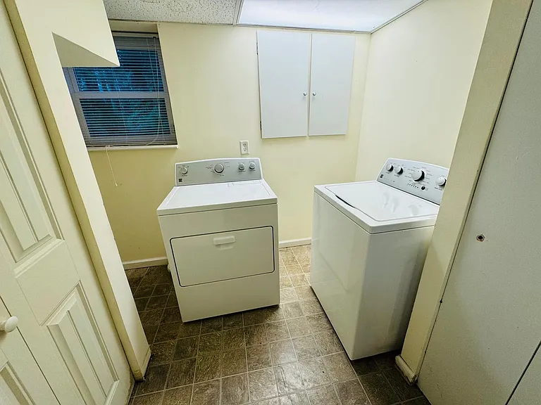 5958 Congress Ln — Photo 11