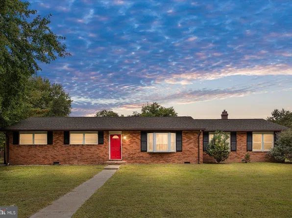 4449 Willow Tree Ln, King George, VA 22485