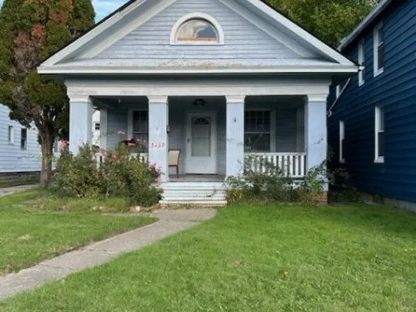 3439 Fulton Rd, Cleveland, OH 44109