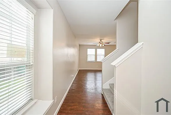 3 bed, 1700 sqft, $1,850 — Photo 4