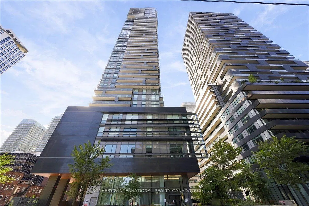 2 bed, $3,200 — Photo 1