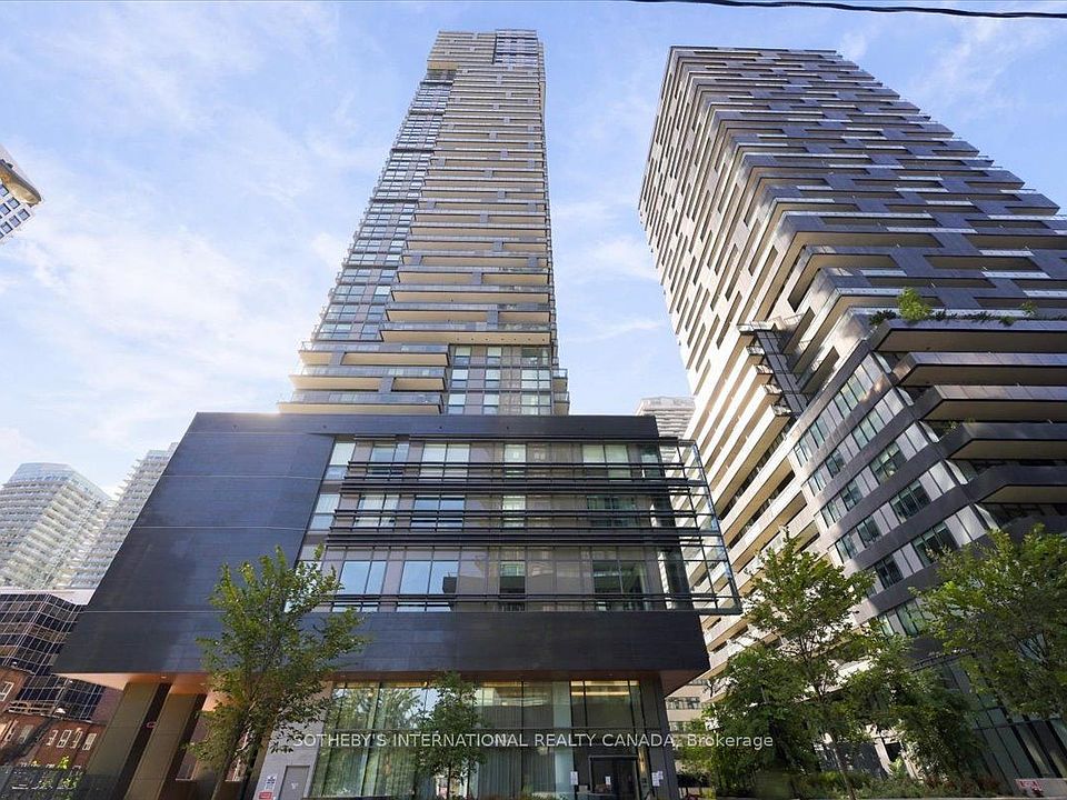 1st image of 39 Roehampton Ave #1808
