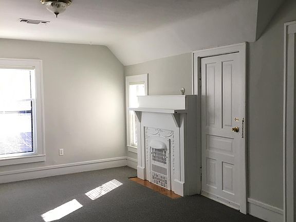 2nd image of 514 Glenwood Ave SE