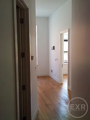 Rented by EXR | media 34