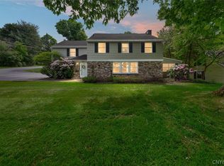 19 Bradley Rd, Utica, NY 13501