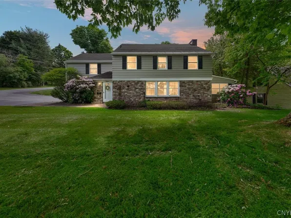 19 Bradley Rd, Utica, NY 13501