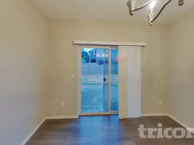 6816 S Warner St — Photo 5