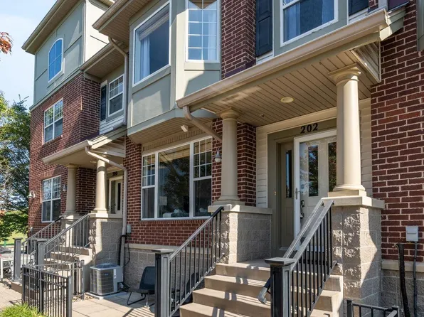 11343 Stratton Ave APT 202, Eden Prairie, MN 55344