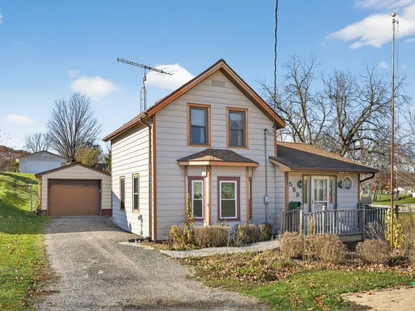 553 3rd Ave NE, Mazeppa, MN 55956