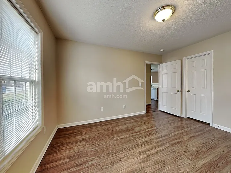 115 Bristol View Cir — Photo 15