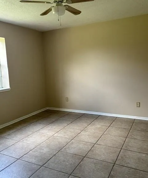 1903 Country Village Blvd #26A — Photo 10