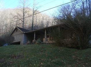 1404 Biggs Br, Pikeville, KY 41501
