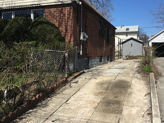 2nd image of 21839 139th Ave