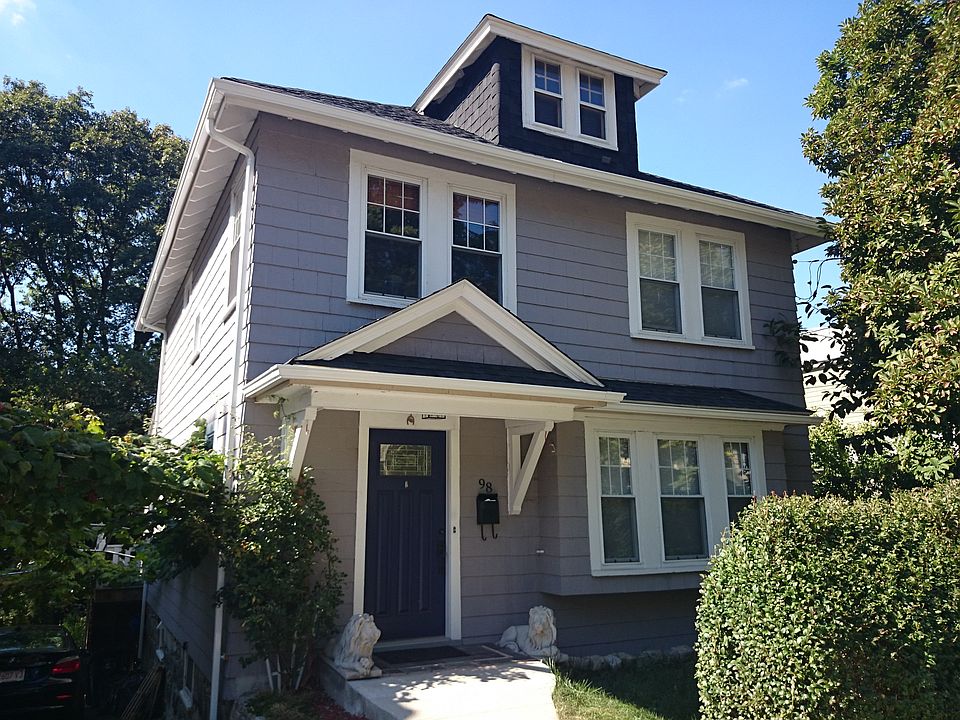 2nd image of 98 Bigelow St