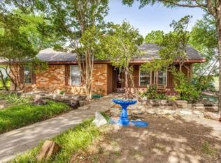 175 Creekview Dr E #175, Red Oak, TX 75154