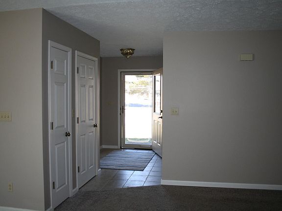 4th image of 4713 W Robinwood Dr