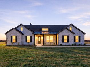 2020 County Road 200, Valley View, TX 76272