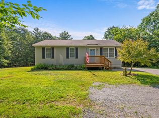 5 Randolph Ln, Naples, ME 04055