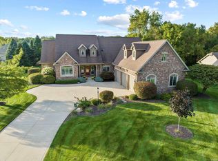 51625 Meadow Pointe, Granger, IN 46530