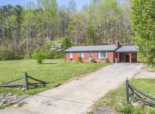 624 Baumgartner Rd, Harriman, TN 37748