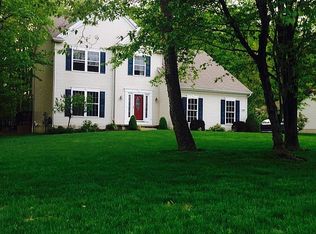 6716 Versailles Rd, Lake View, NY 14085