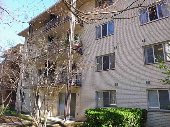 2nd image of 10204 Rockville Pike APT 402