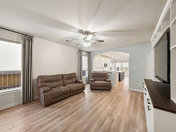 2nd image of 561 Timber Voyage Ct