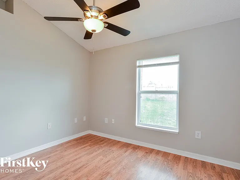 3075 Blaine Cir — Photo 11