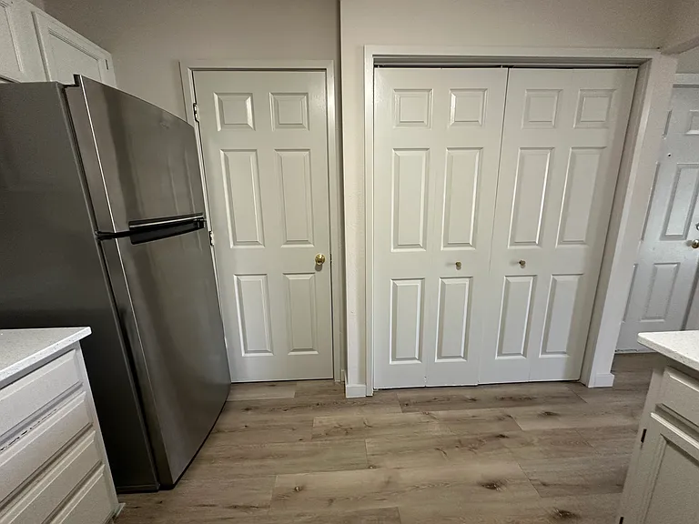 954 Boston Way #8 — Photo 3
