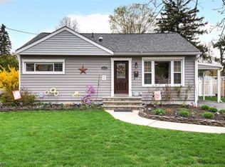 1412 Madison Pl, Pompton Lakes, NJ 07442