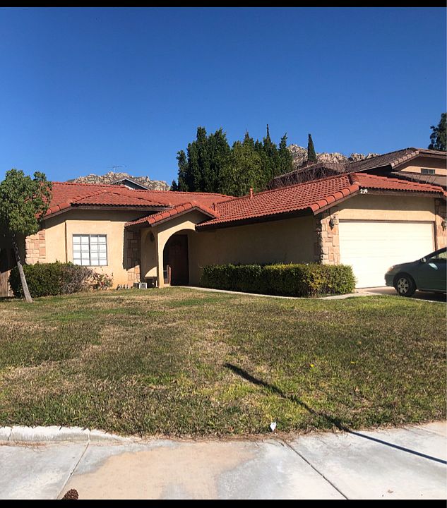 2nd image of 239 Deborah Ct