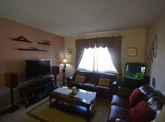 5th image of 3389 Cameron Dr #3389