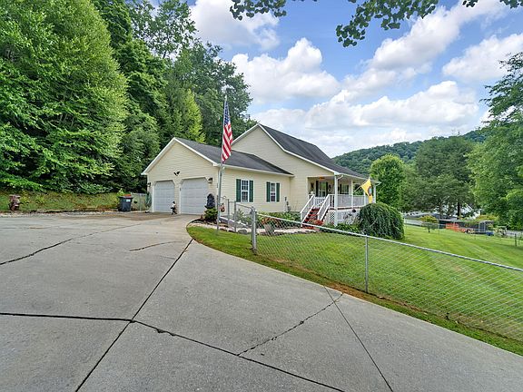 4th image of 108 Beech Ln