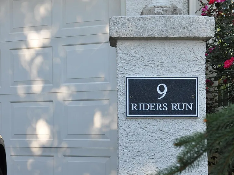 9 Riders Run — Photo 2