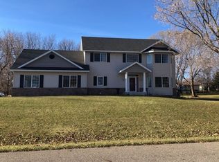 2725 Tranquility Dr, Saint Cloud, MN 56301