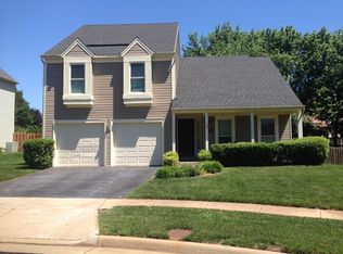 13720 Springhaven Dr, Chantilly, VA 20151