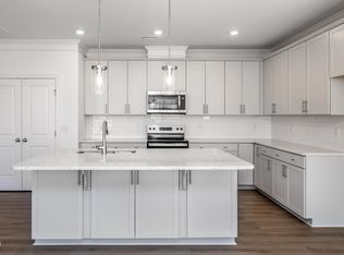 491 Highview Dr #20, Benson, NC 27504