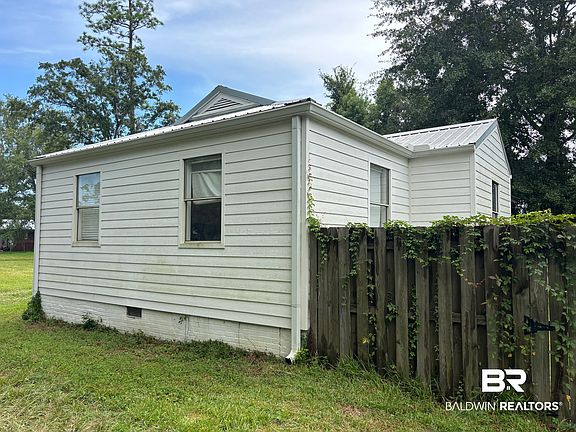 3rd image of 400 E Orange Ave
